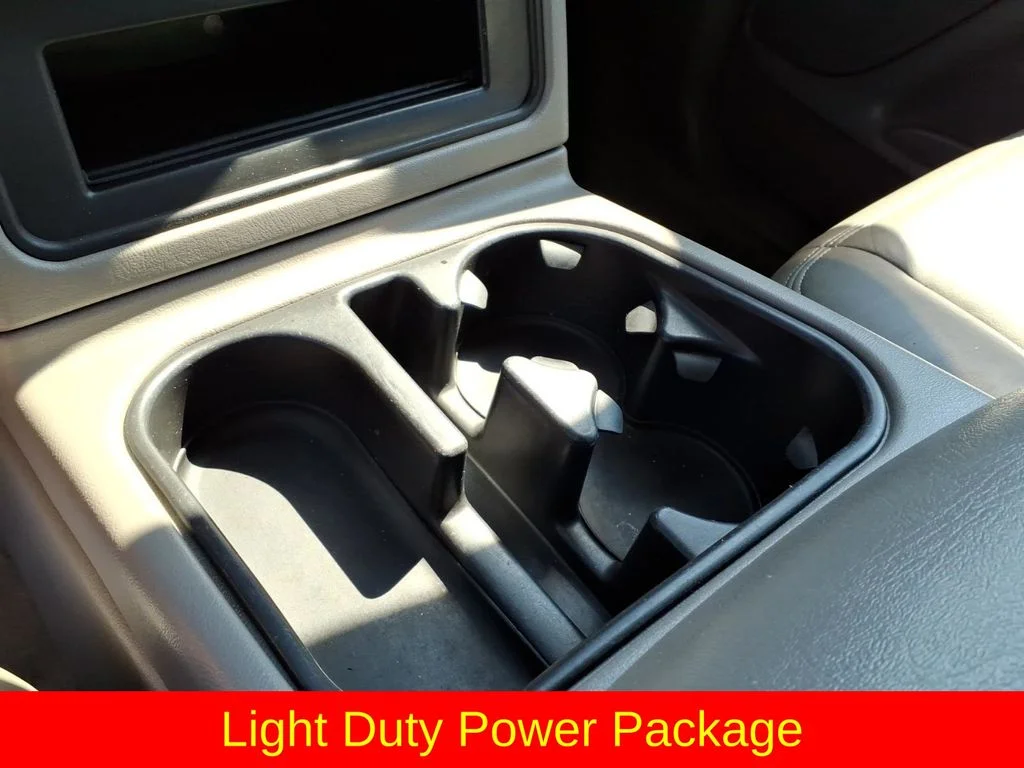 Used 2005 Silver GMC SLT image 12