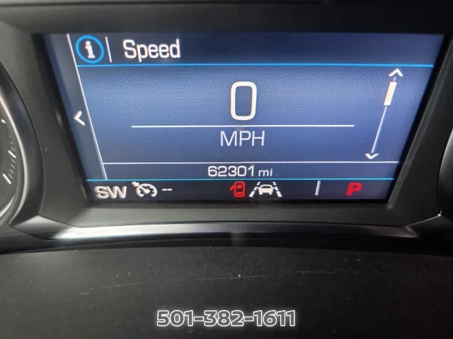 Used 2024 White GMC SLE image 30