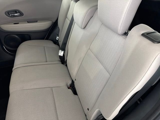 Used 2018 White Honda LX image 26