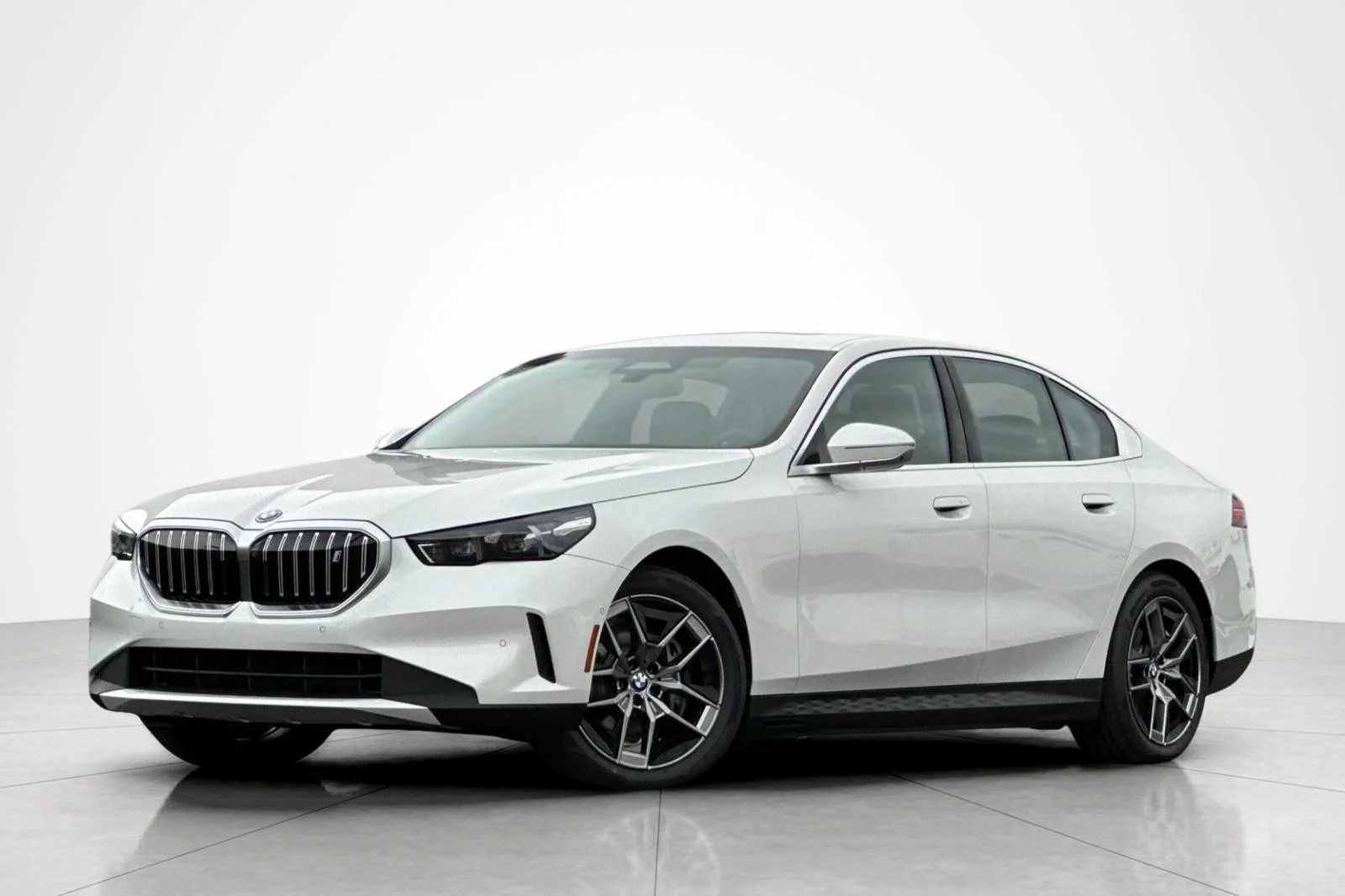 2026 BMW i5 eDrive40 Sedan's photo