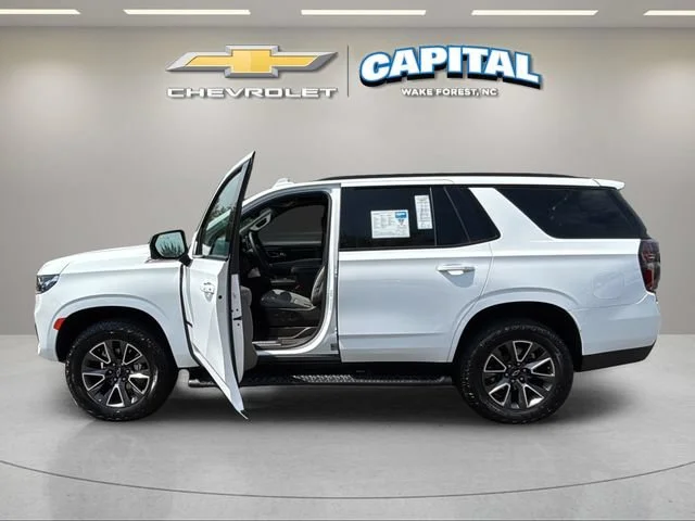 Used 2023 Summit White Chevrolet Z71 image 9