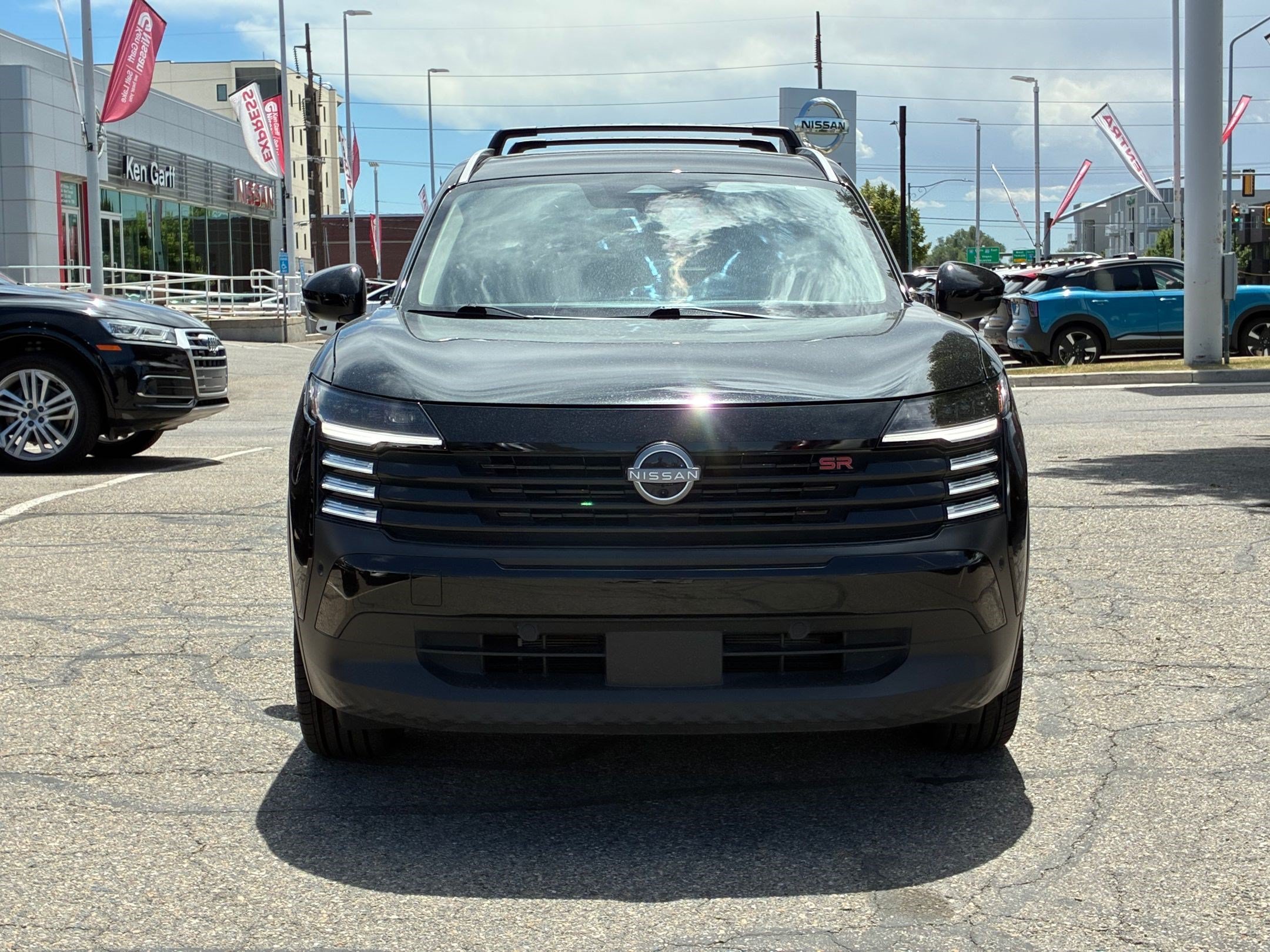 Certified Used 2025 Super Black Nissan SR image 10