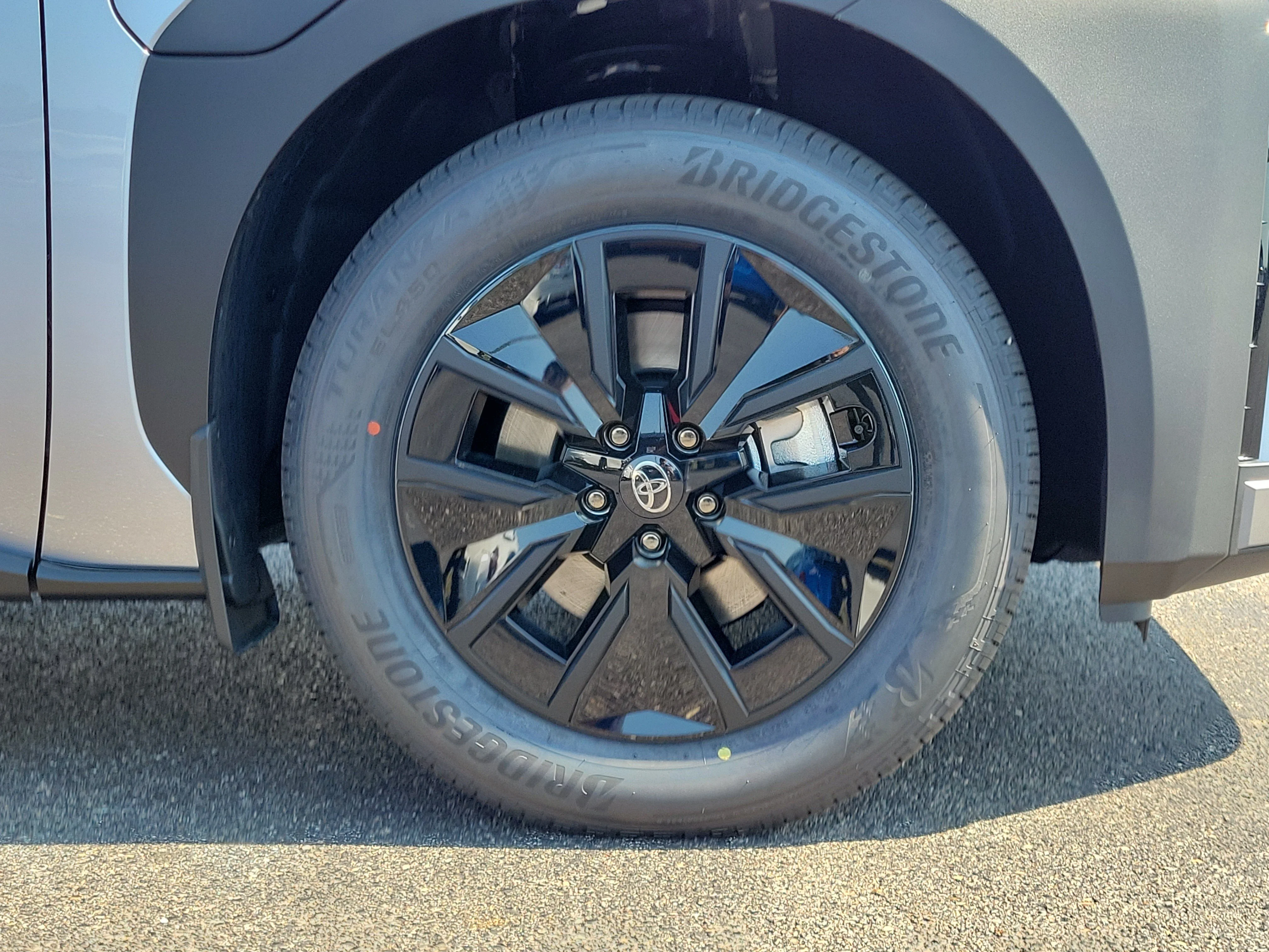 New 2026 Steel Toyota AWD (Natl) image 5