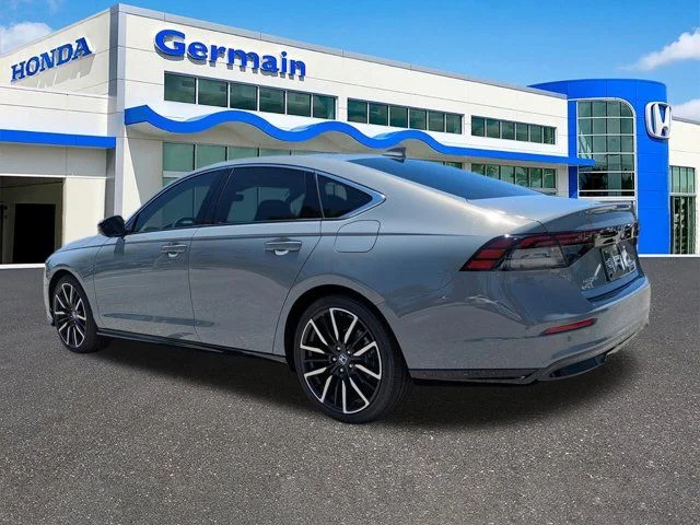 New 2026 Urban Gray Pearl Honda Touring image 5