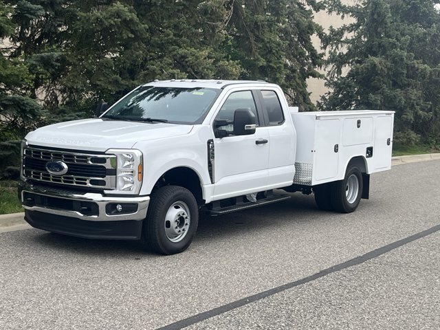 New 2025 Oxford White Ford XL image 28