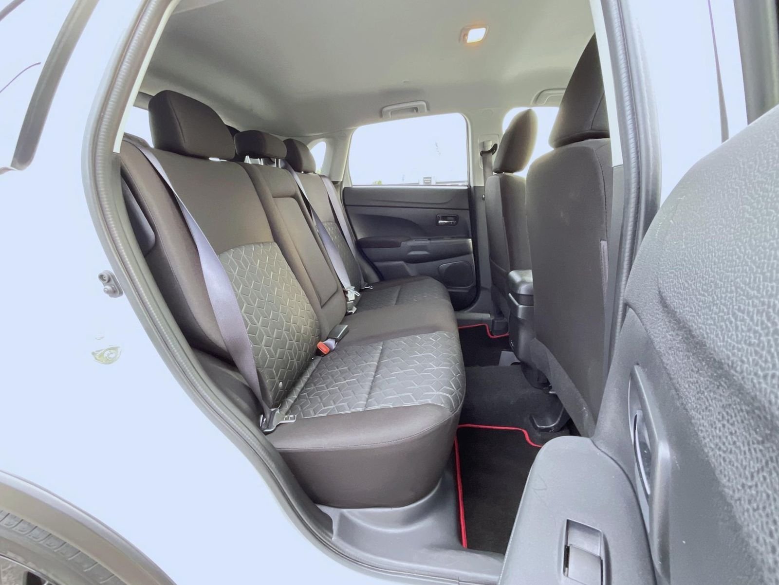 Used 2024 White Mitsubishi RALLIART image 18