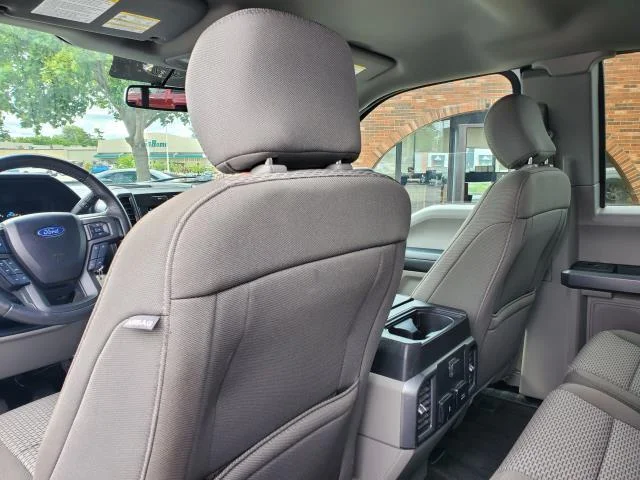 Used 2018  Ford XLT image 26