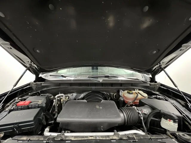 Certified Used 2022 Gray Chevrolet Z71 image 30