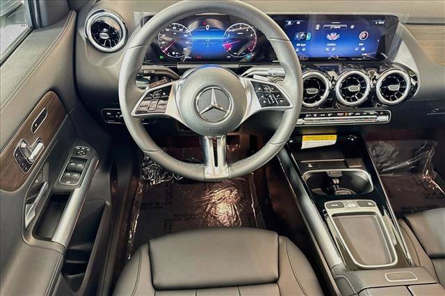 New 2026 Cirrus Silver Metallic Mercedes-Benz GLA 250 image 50
