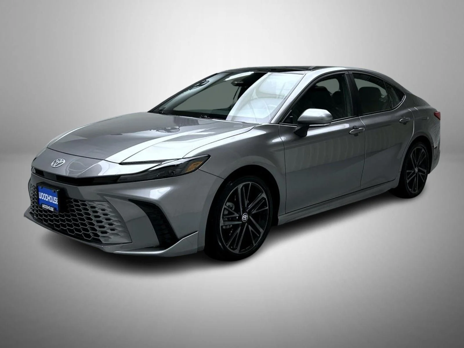 Used 2025 Gray Toyota XSE image 1