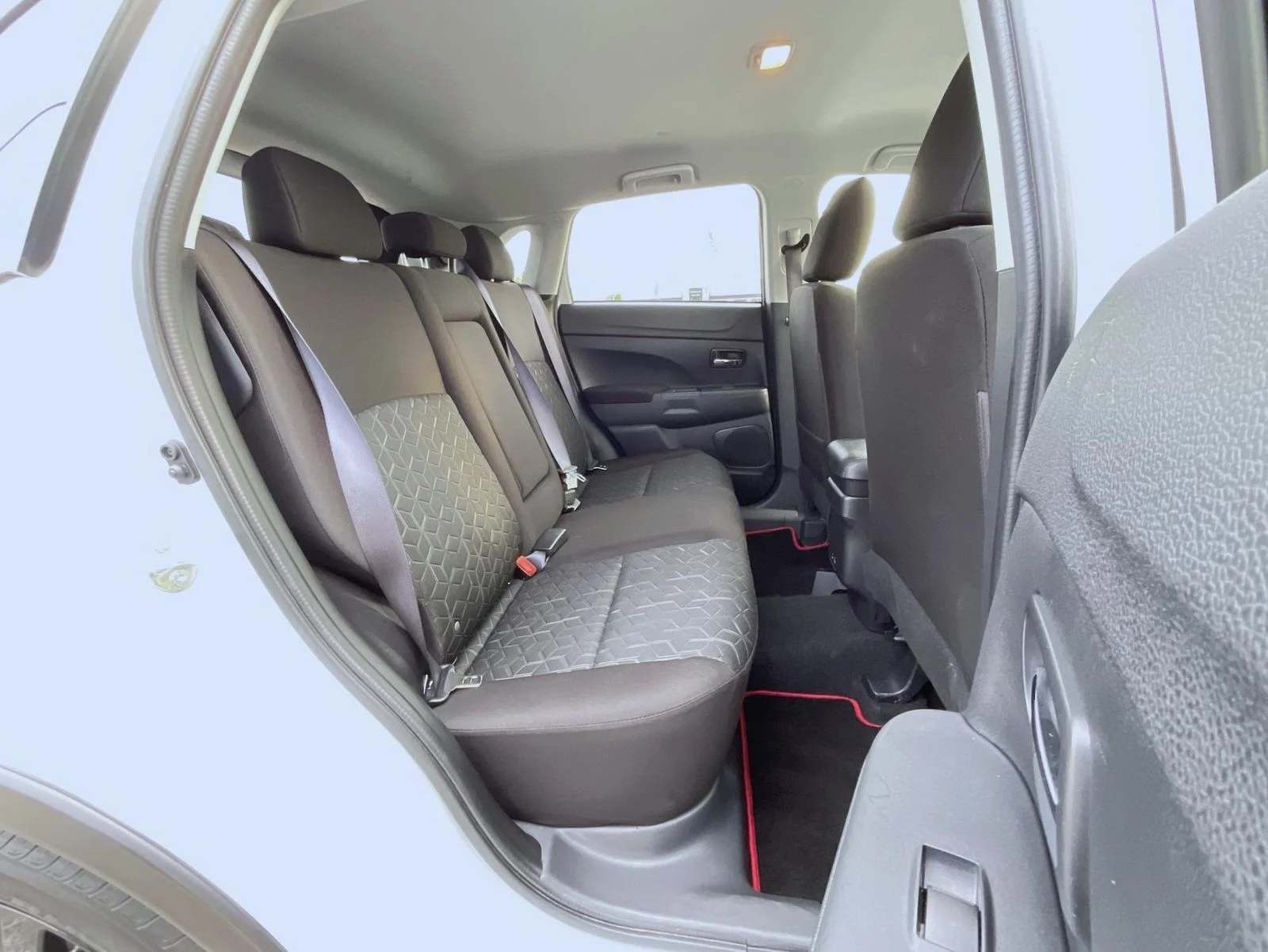 Used 2024 White Mitsubishi RALLIART image 18