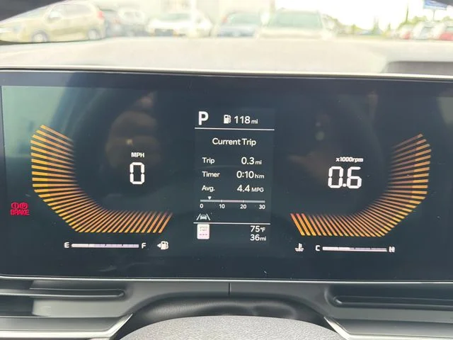 New 2026 White Kia EX image 11