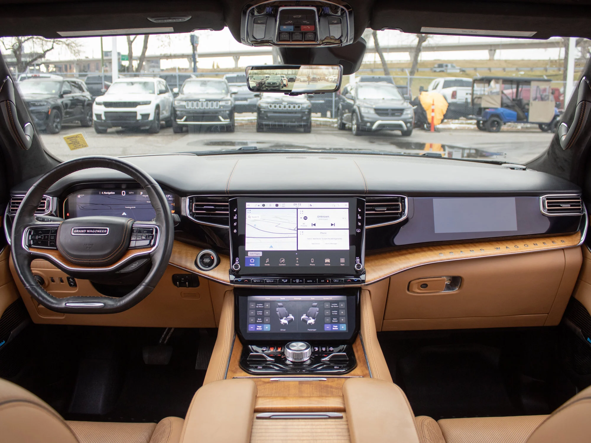 Used 2022 Grey Jeep Series III* 4x4, Massaging Heated/Ventilated Seats, Rear-Seat Entertainment Group, Panoramic Roof image 3
