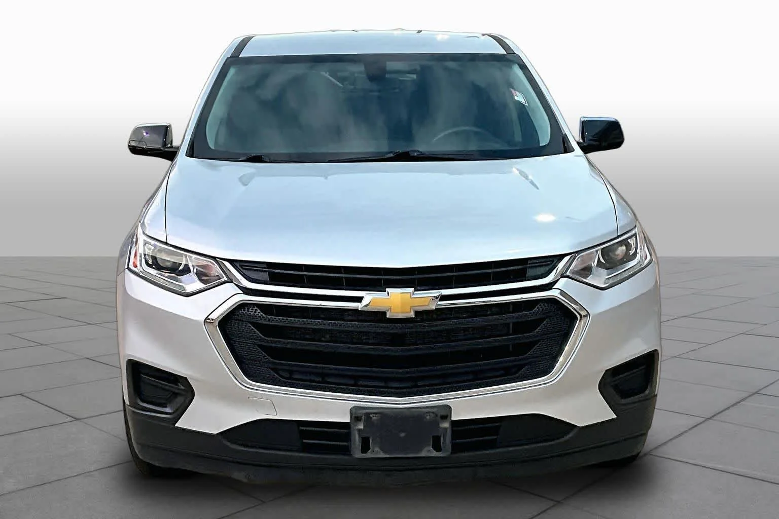 Used 2020 Silver Ice Metallic Chevrolet LS image 4
