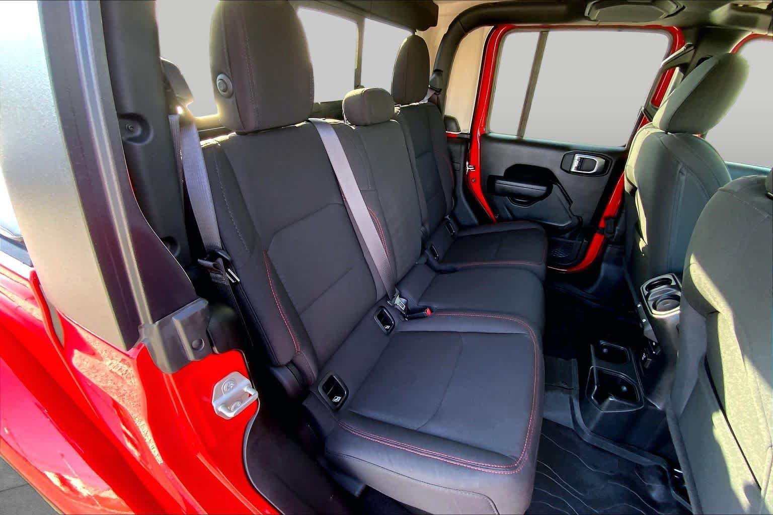 Certified Used 2023 Firecracker Red Clearcoat Jeep Rubicon image 20