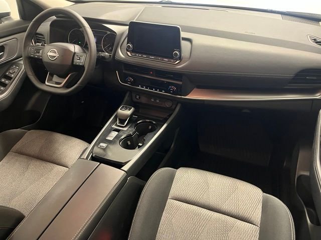 Used 2026 White Nissan SV image 17