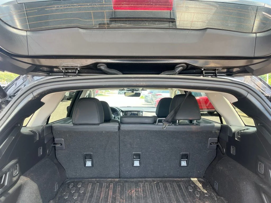 Used 2024 Black Subaru Onyx Edition image 9