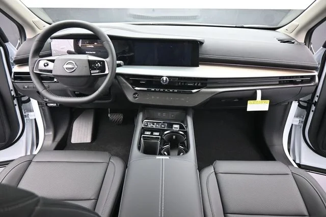New 2026 Everest White Pearl TriCoat Nissan SL image 28