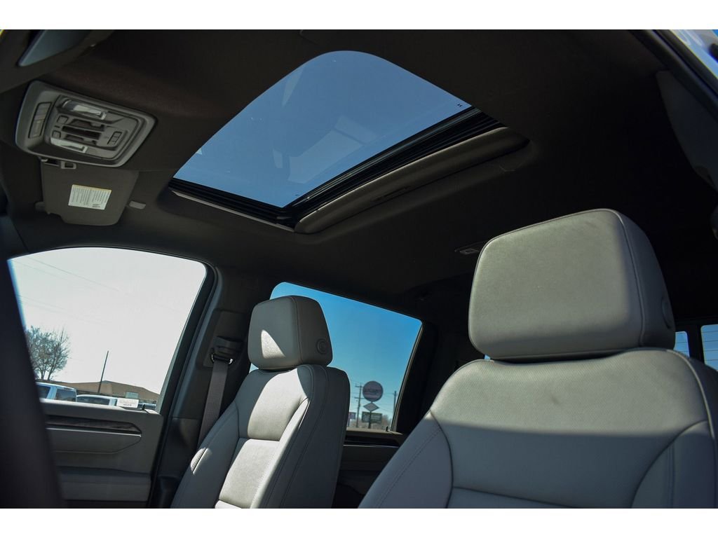 2025 Chevrolet Silverado 3500 HD LTZ - Photo 15