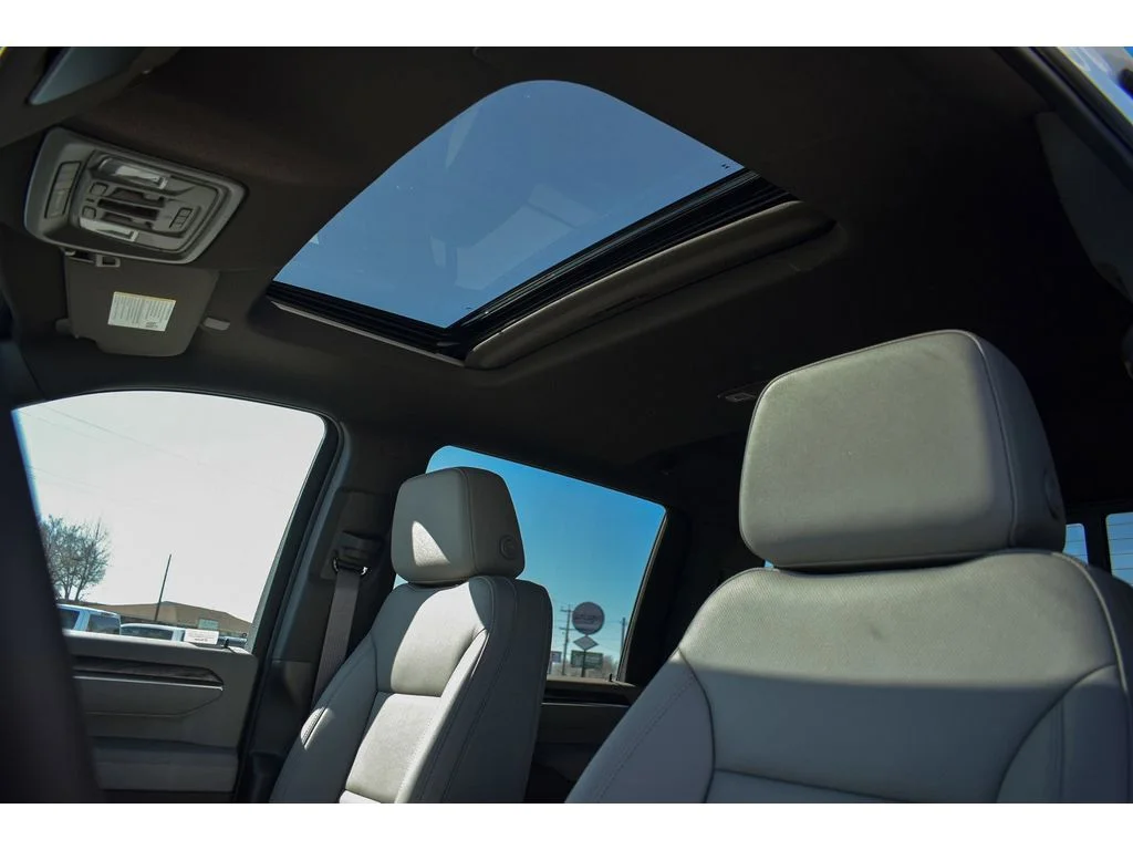 2025 Chevrolet Silverado 3500 HD LTZ - Photo 15