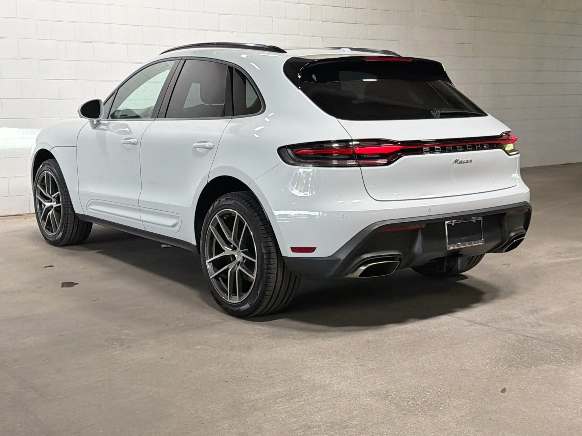 Certified Used 2026 Carrara White Metallic Porsche  image 3