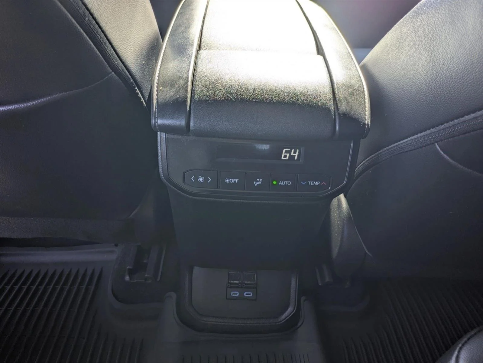 Used 2022 Ruby Flare Pearl Toyota XLE image 17