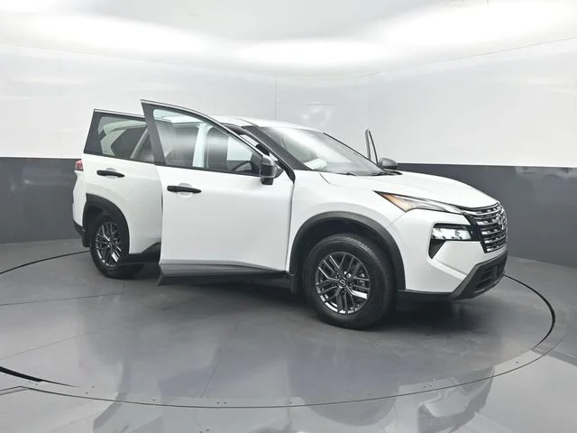 Used 2025 White Nissan S image 35