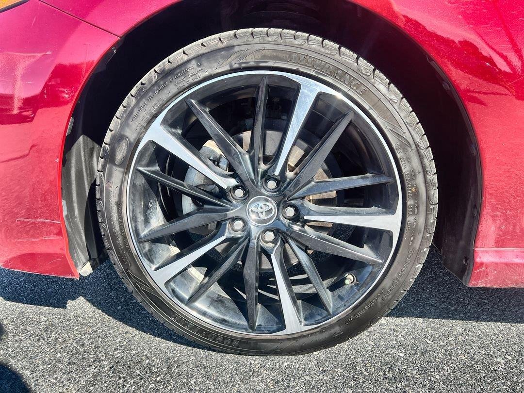 Certified Used 2018 Ruby Flare Pearl Toyota XSE image 11