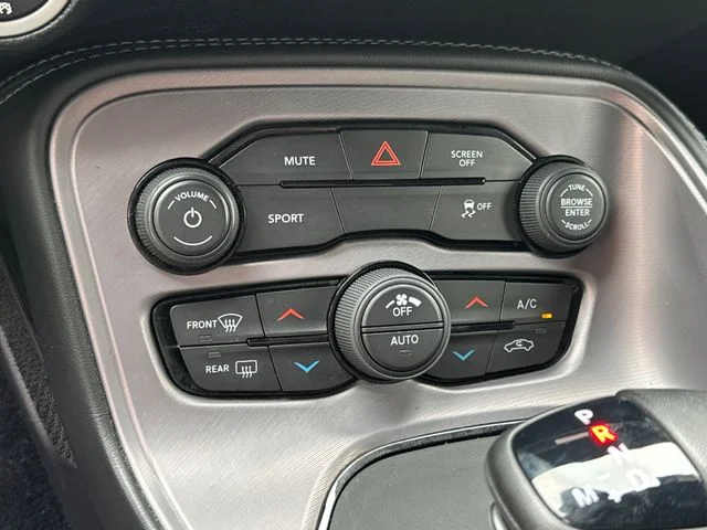 Used 2023 Destroyer Gray Clearcoat Dodge SXT image 32