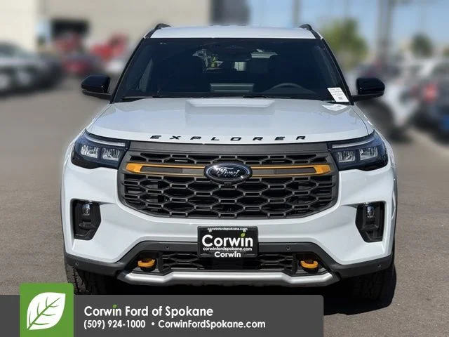 New 2026 Space White Metallic Ford Tremor image 6