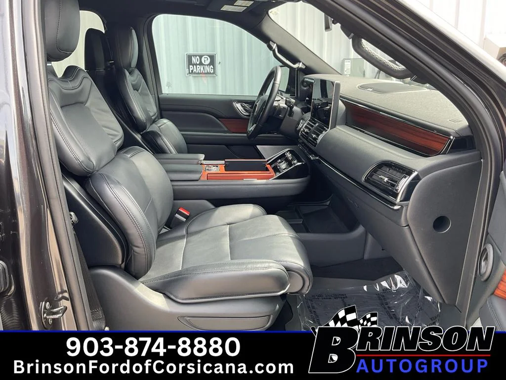 Used 2024 STARLIGHT GRAY METALLIC PC Lincoln Reserve image 26