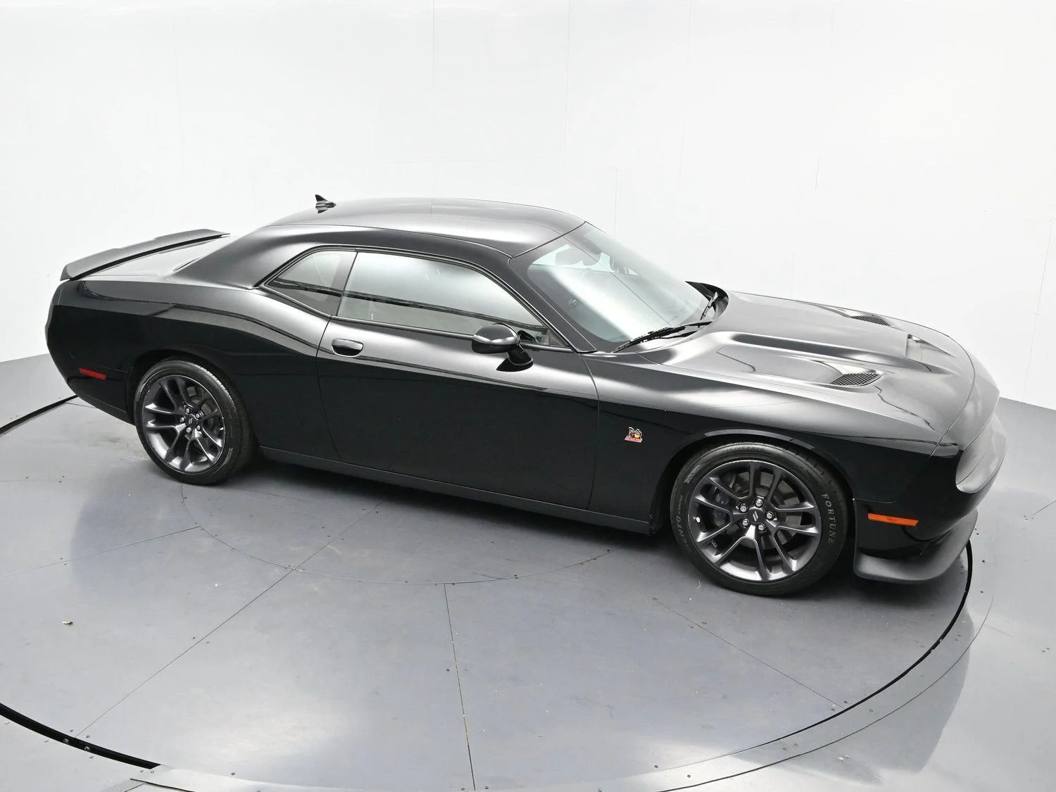 Used 2023 Pitch Black Clearcoat Dodge R/T Scat Pack image 34