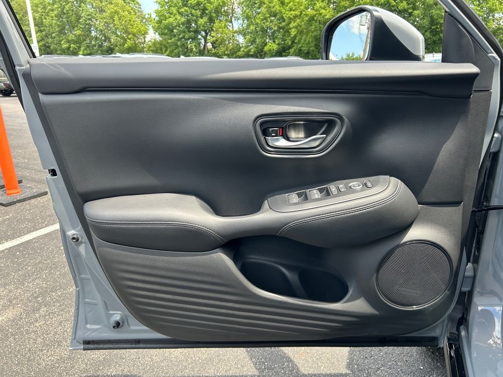 New 2027 Urban Gray Pearl Honda EX-L image 18