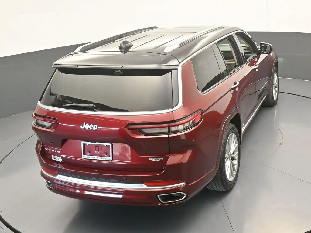 Used 2023 Velvet Red Pearlcoat Jeep Summit image 59