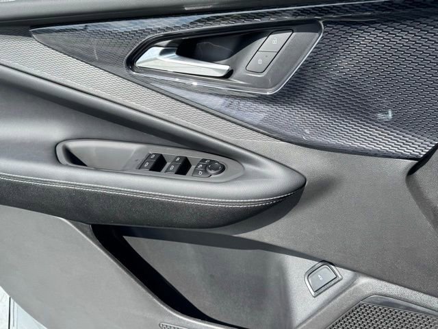 2025 Chevrolet Blazer EV LT - Photo 33