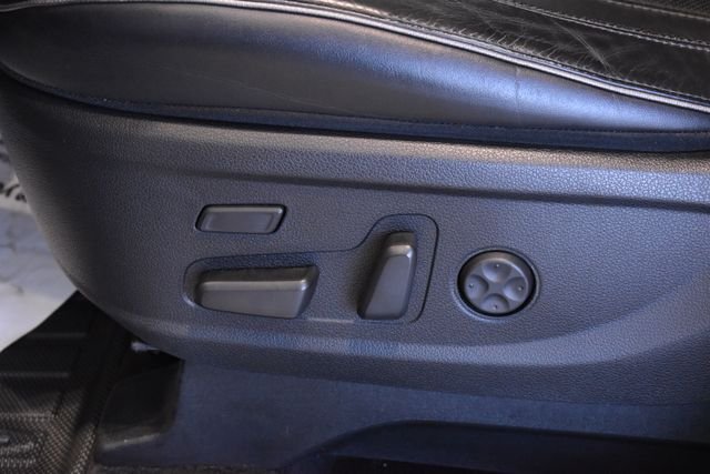 Used 2020 Black Hyundai Limited image 19