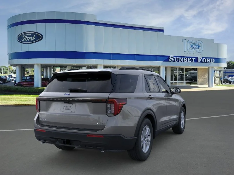 New 2026 Carbonized Gray Metallic Ford Active™ image 8