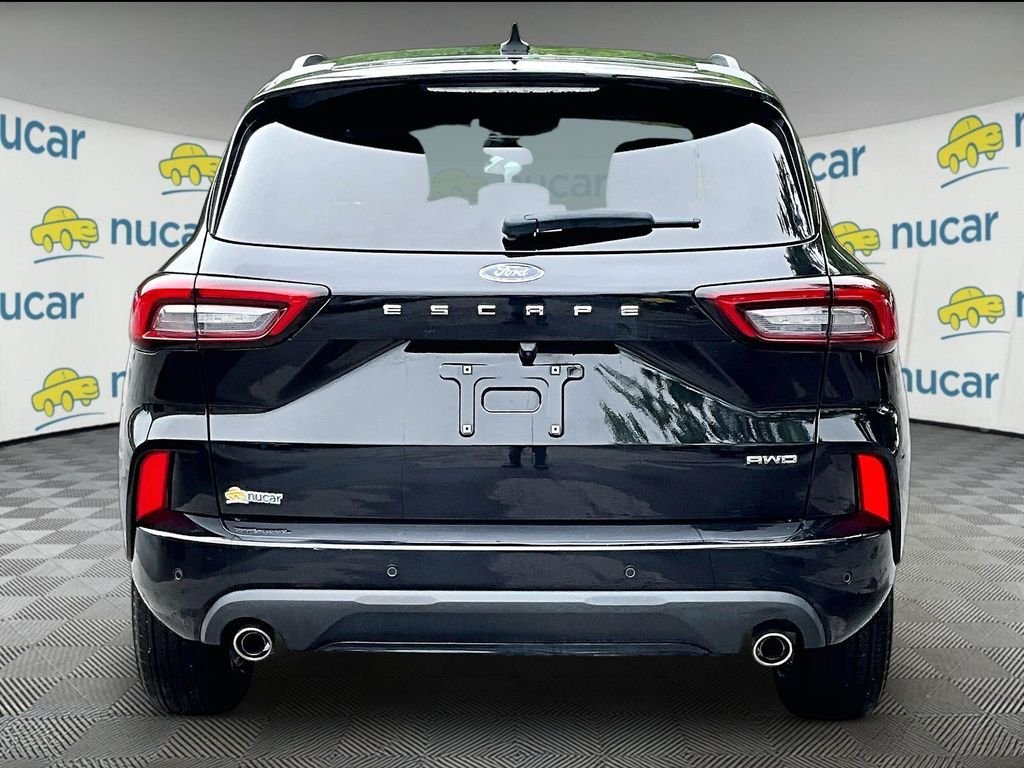 Used 2024 Black Metallic Ford ST-Line Select image 5