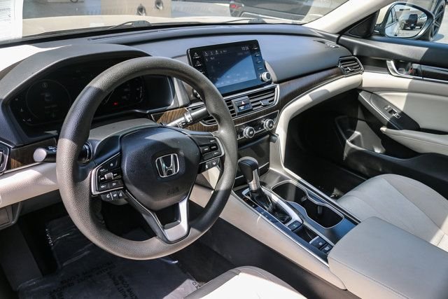 Used 2018 Beige Honda EX image 25