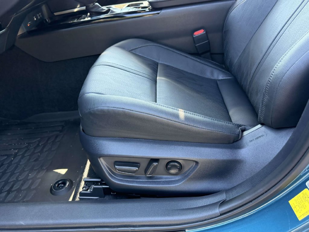 Certified Used 2026  Toyota XSE image 18
