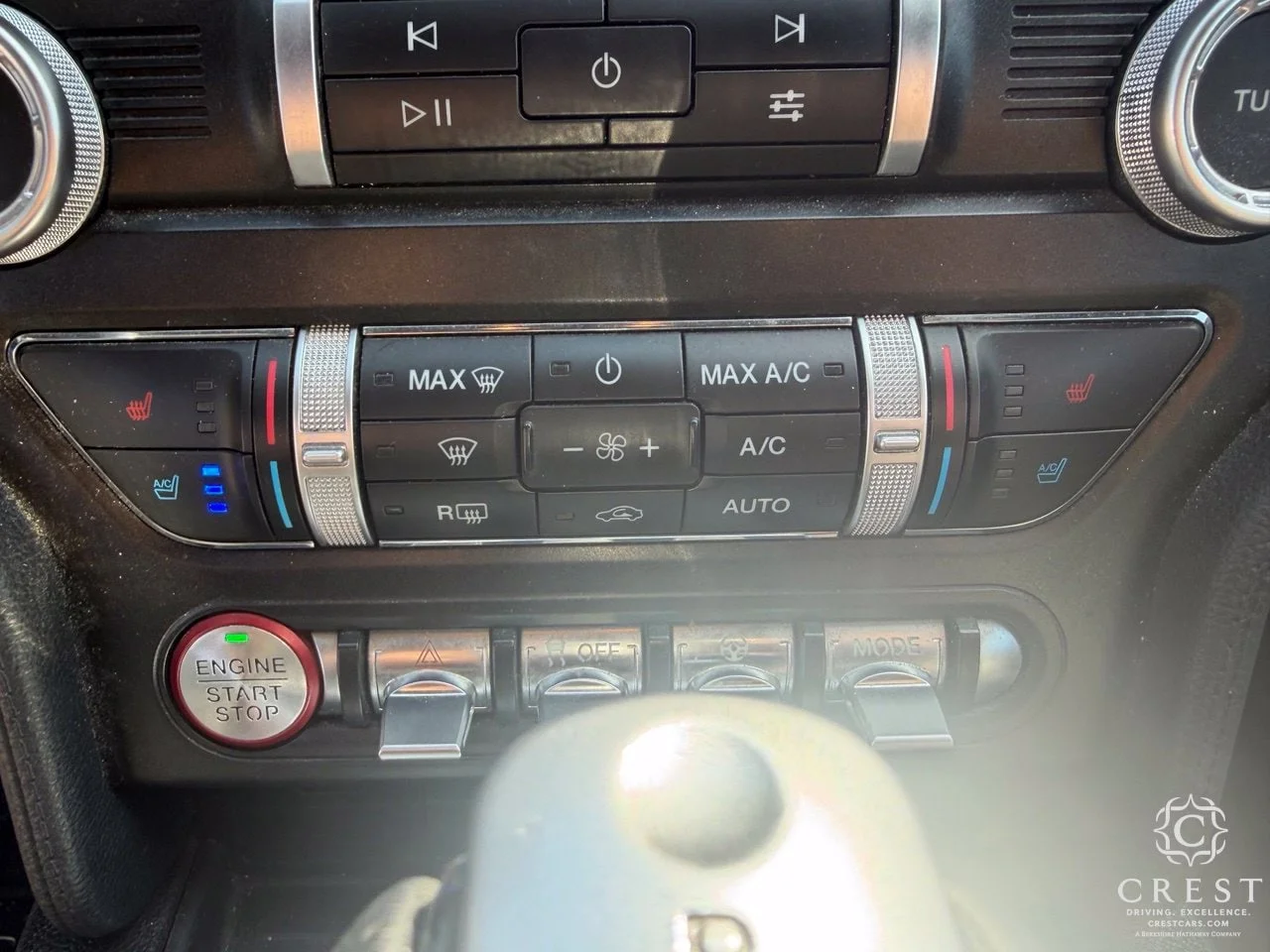 Used 2020 Oxford White Ford  image 20