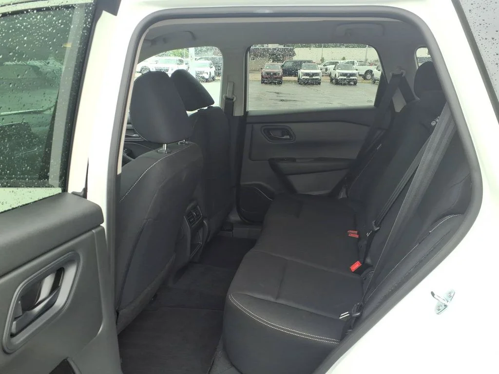 Used 2025 White Nissan S image 13