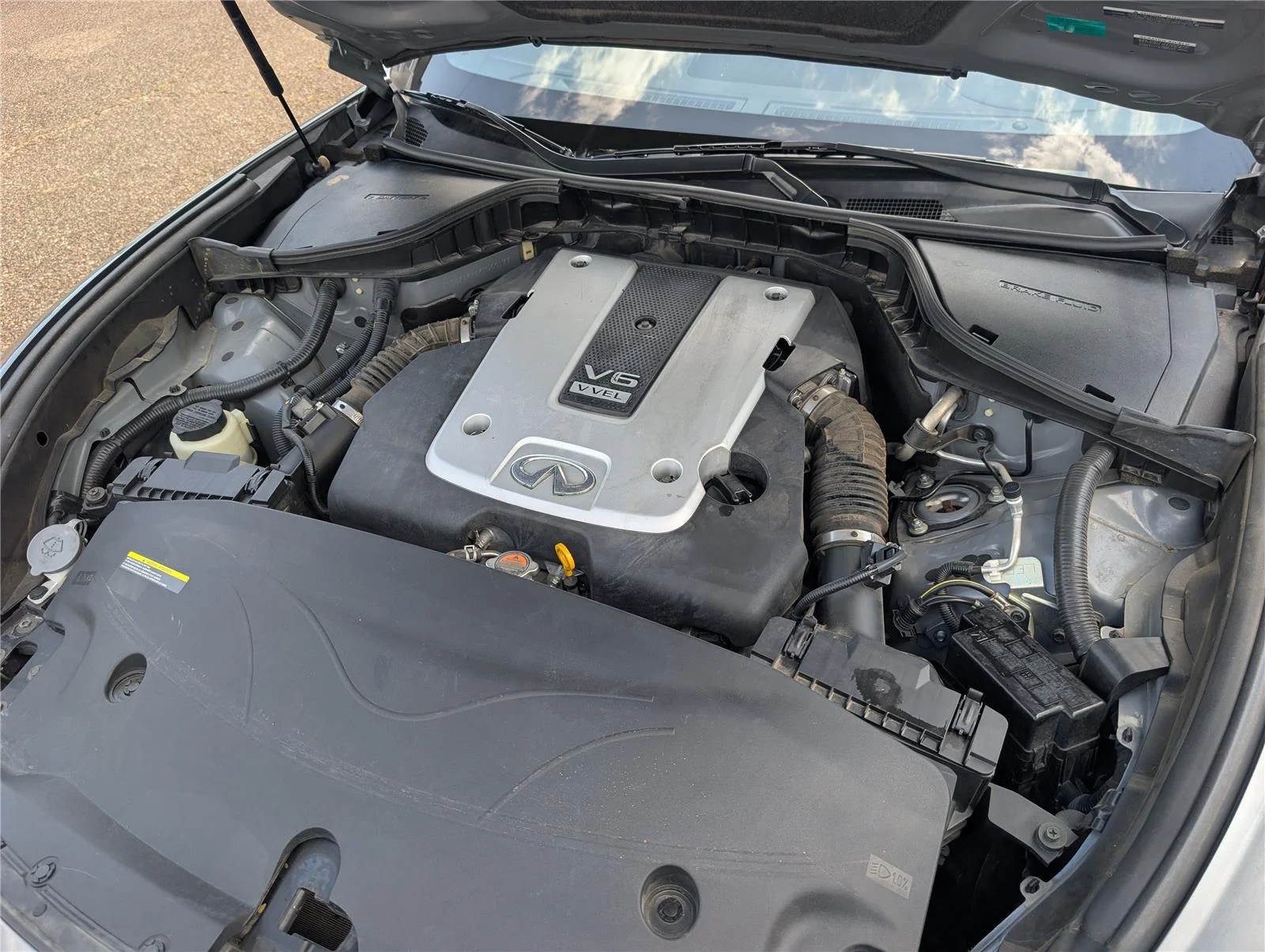 Used 2019 Gray INFINITI 3.7 image 40