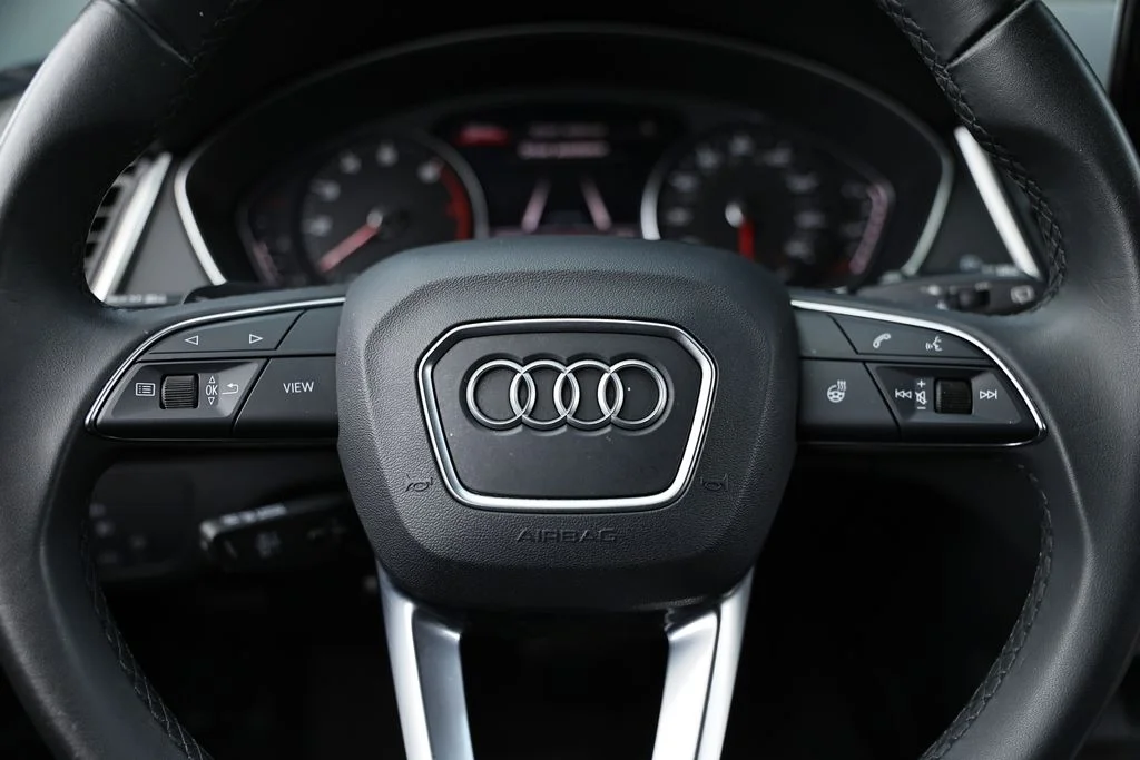Used 2023 Mythos Black Metallic Audi 40 Premium image 29