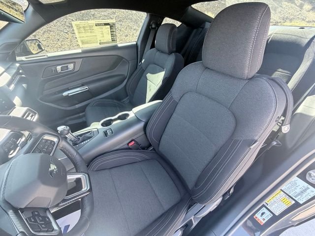 2024 Ford Mustang GT - Photo 21