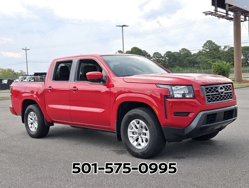 Used 2024 Red Alert NISSAN CREW CAB 4X2 SV image 5