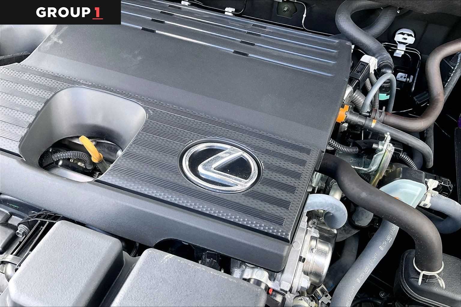 Certified Used 2025 Nori Green Pearl Lexus Premium image 30