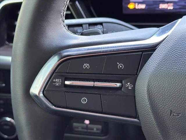 Used 2026 Red Chevrolet Z71 image 27