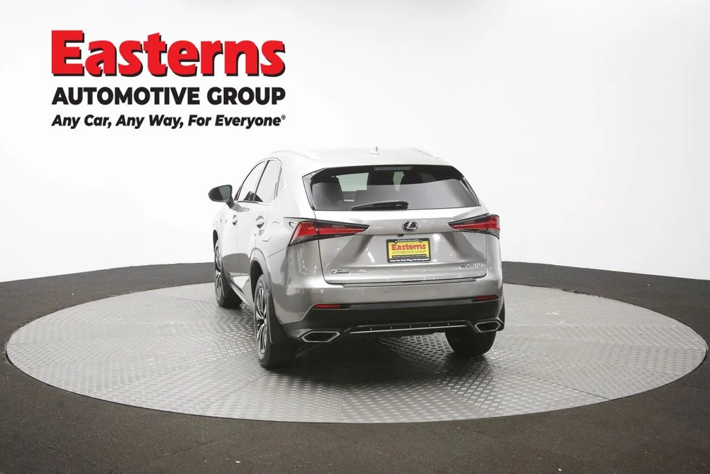Used 2018 Silver Lexus 300 Base image 62