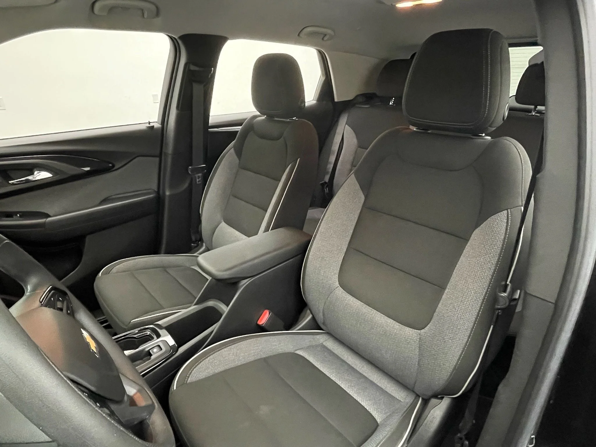 Used 2022 Mosaic Black Metallic Chevrolet LT image 16